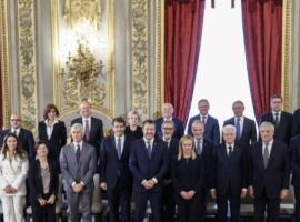 Ιταλία: Ελάχιστες οι γυναίκες στην κυβέρνηση της πρωθυπουργού Μελόνι