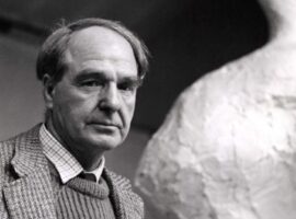 Ο πρωτοπόρος γλύπτης Henry Moore, από τους μεγαλύτερους του 20ου αιώνα
